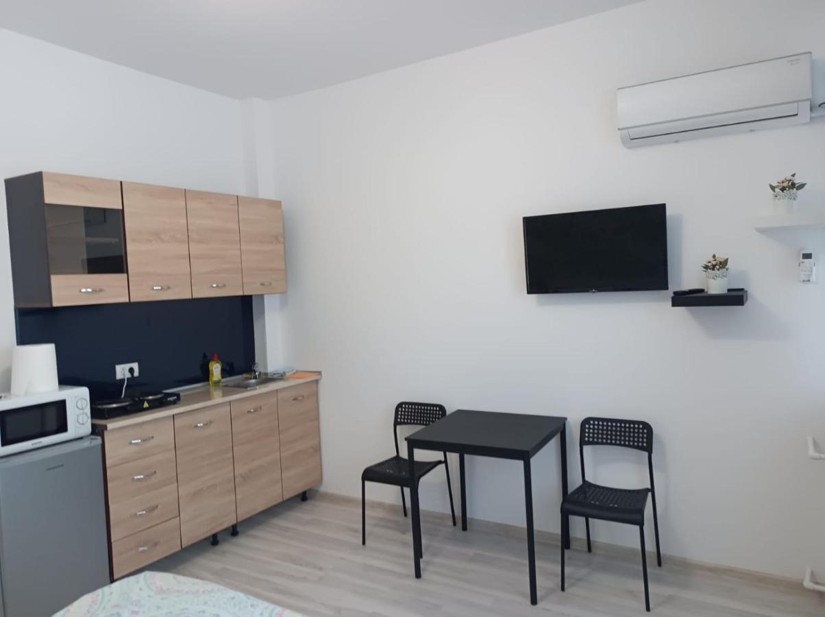 Central Comforts Apartments Bucarest Extérieur photo